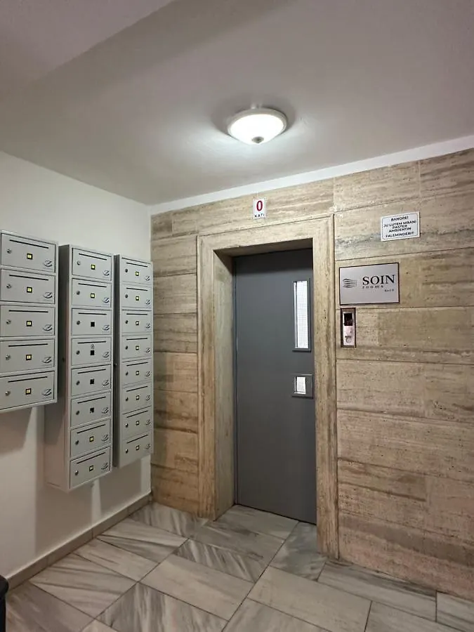 Soin Rooms Tirana 0*,  Albania