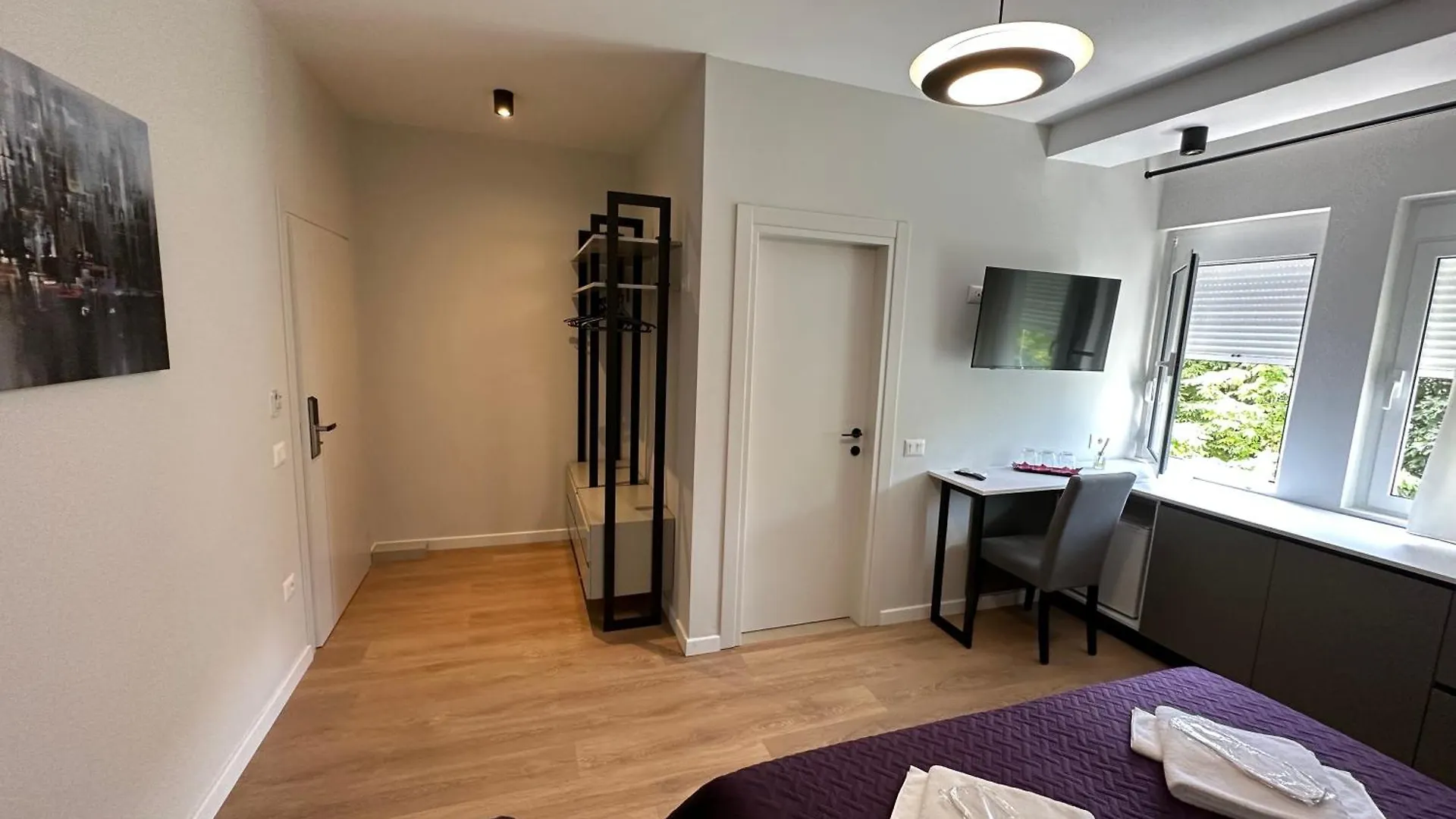 Soin Rooms Tirana Aparthotel