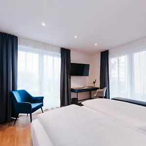 *** Bed & Breakfast Haimhausers Garni Germany