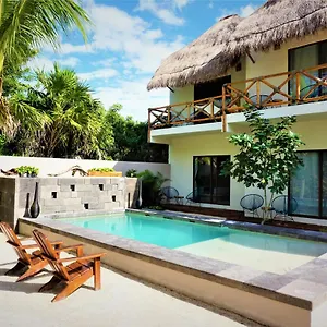 **** Hotel La Puerta Azul Beachfront - Adults Only Mexico